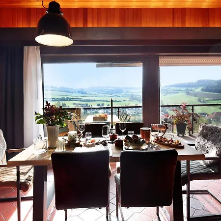 Auszeyt Edersee Fuer Vier *